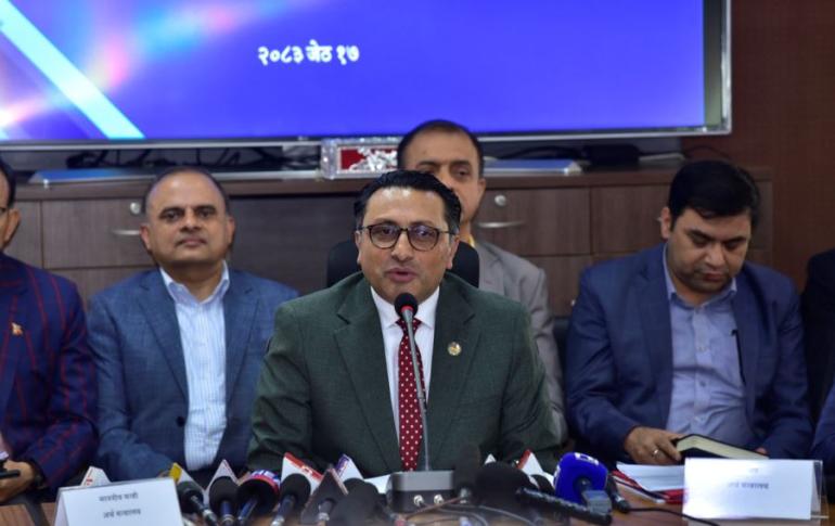 जिडिपीको तुलनामा बजेट सानो भएको अर्थ मन्त्रीको दावी